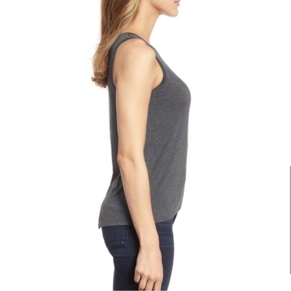 Halogen Sleeveless Keyhole Crewneck
Vented Back Tank Women’s Size Large in Gray - Picture 3 of 10